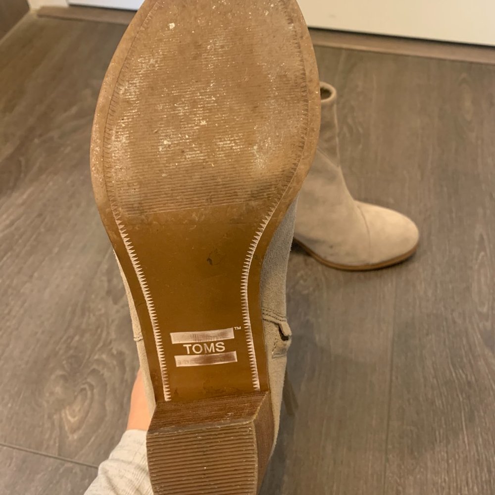 Booties - Picture 5 of 6